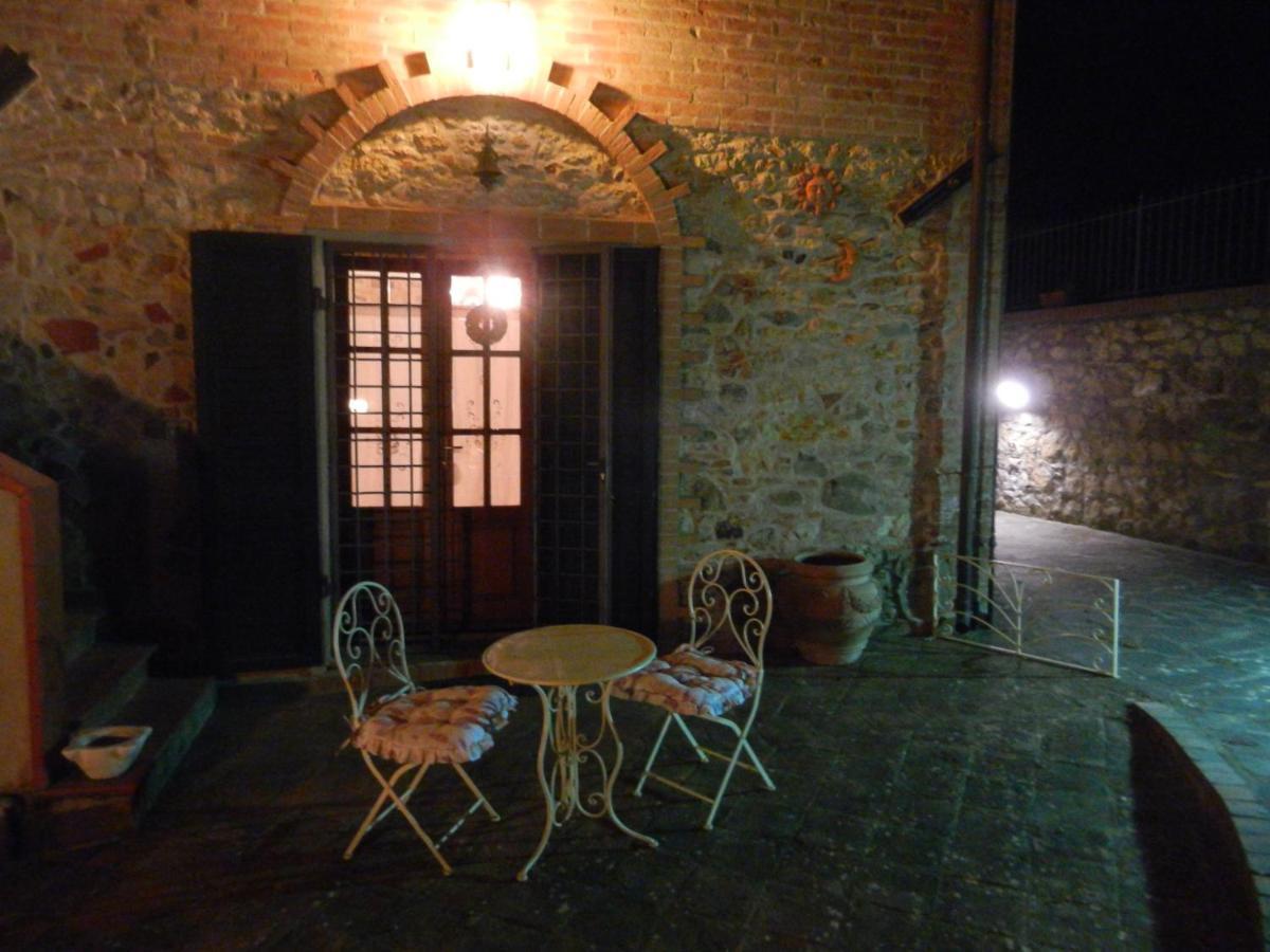 Appartamento Pietramilia Terricciola Esterno foto