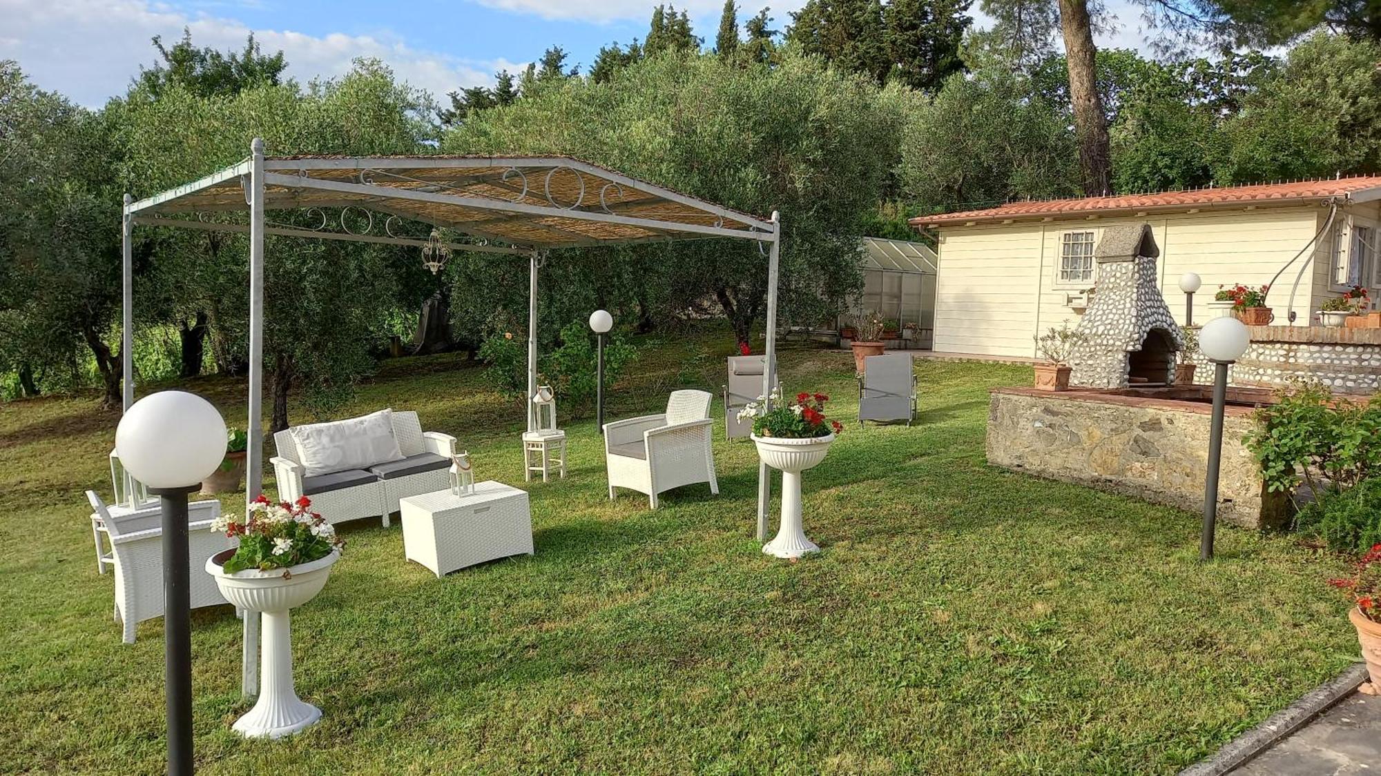 Appartamento Pietramilia Terricciola Esterno foto